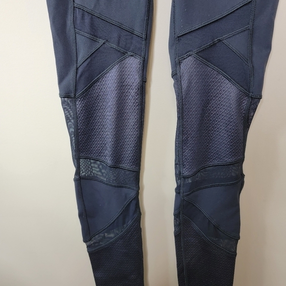 Calia by Carrie Underwood | Mesh Inset Black Leggings - Picture 5 of 8